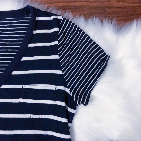 GAP Mixed Striped Short Sleeve V-neck Tee - Picture 5 of 7
